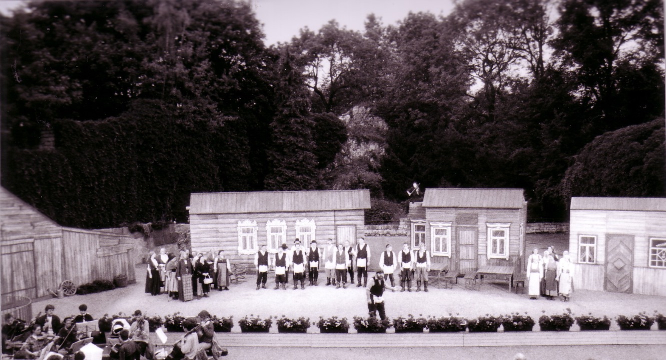 1991001.jpg