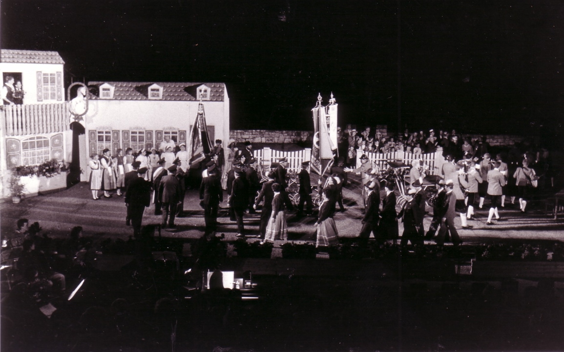 1990059A.jpg