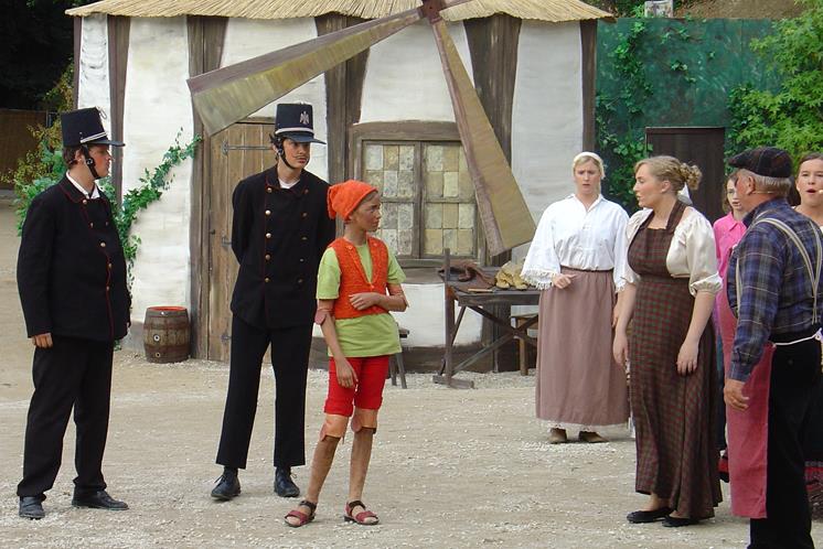 DSC03524pinocchio.jpg